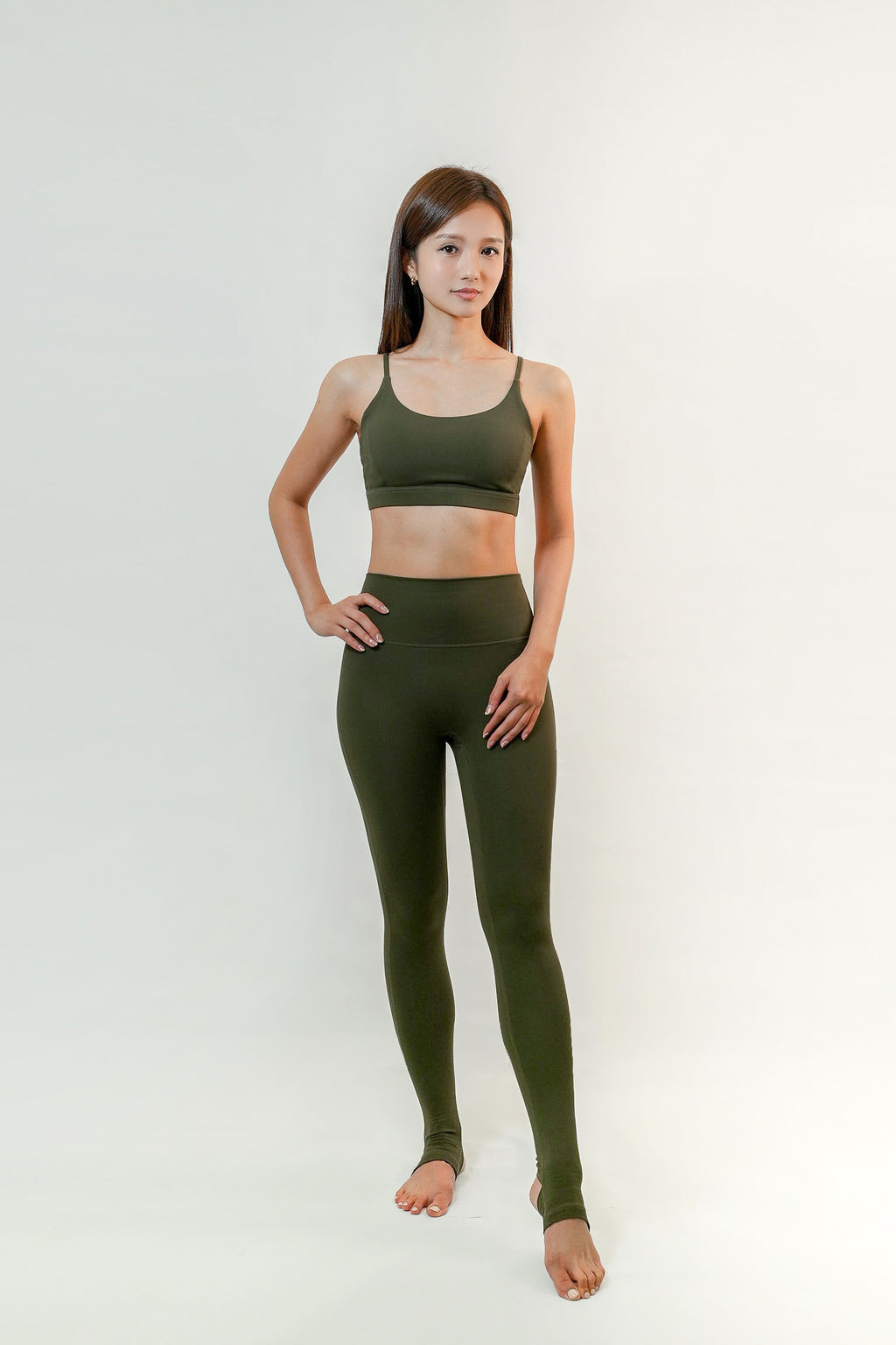 Essential High-Waist Step-on Leggings · Olive